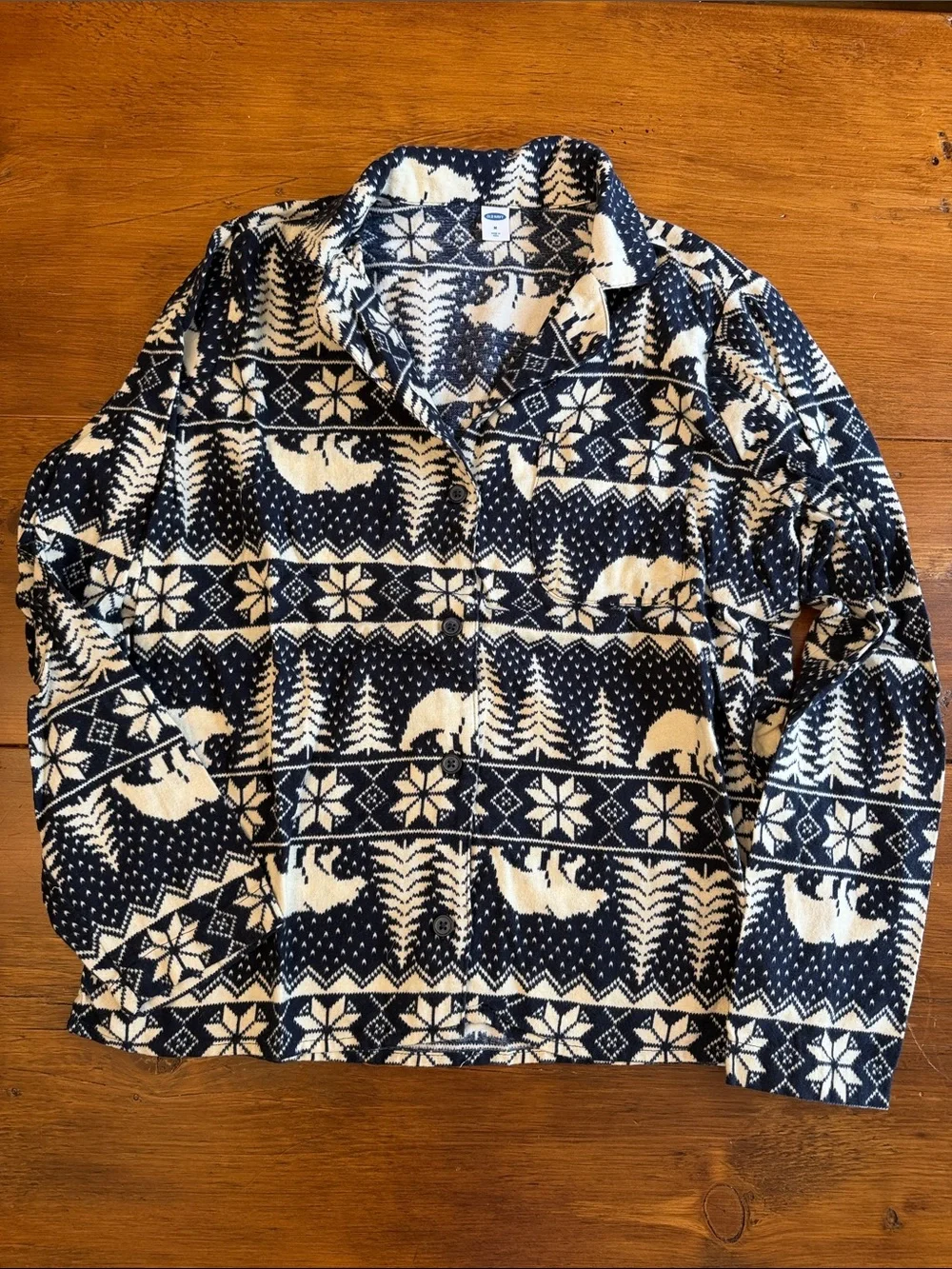 Old Navy Navy and Cream Polar Bear Snowflake Pajama Set
